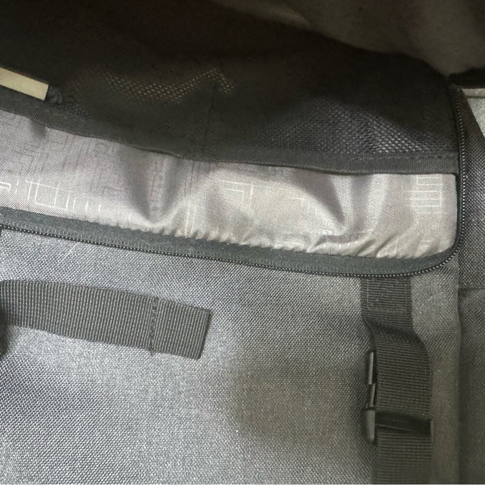 OGIO Apex Heather Grey Rucksack - Picture 5 of 6